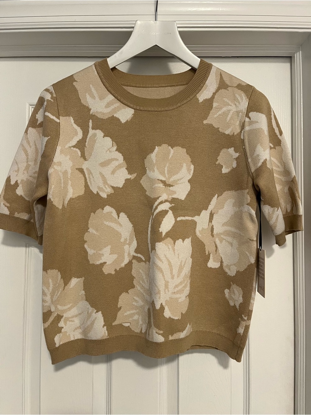 Camel and White Floral Short-Sleeve Knit Top